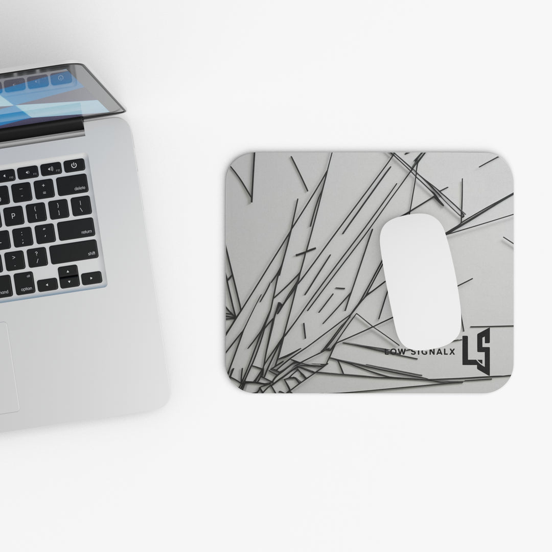 Low SignalX Modern Geometric Mouse Pad – Stylish Office Decor