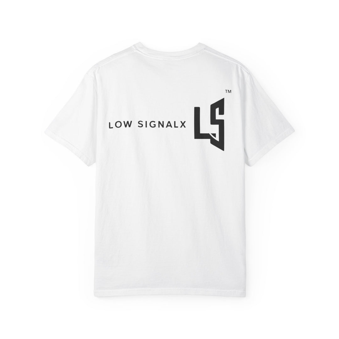 Cool Gamer T-Shirt, Unisex Tee for Fans, Unique Graphic Tee, Cool Gift for Gamers, Casual Style, Low Signal X Design
